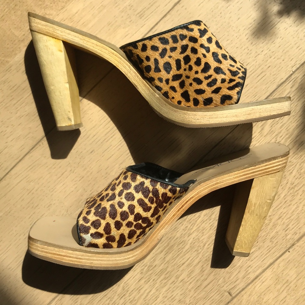 Cheetah Leopard Animal print Mules heels